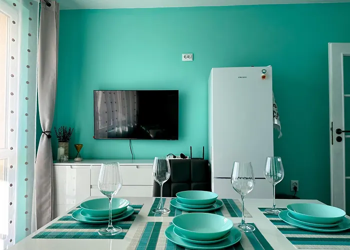 Апартамент Sea Sunrise