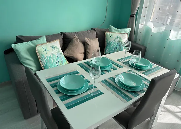 Sea Sunrise Апартамент *